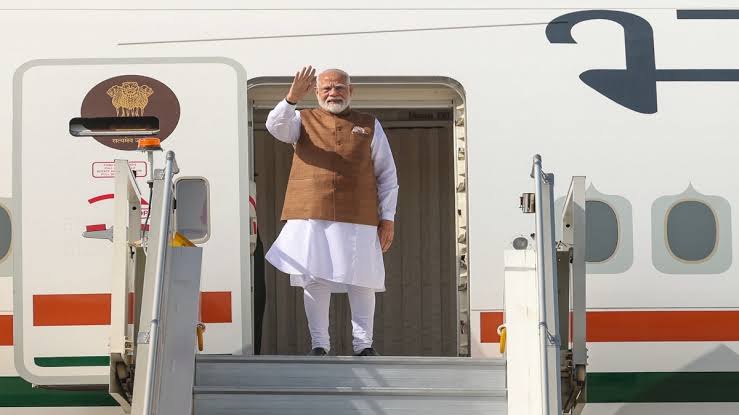 PM Modi arrived Saudi Arabia: PM Modi's plane was given a grand welcome in Saudi Arabian airspace, F15 fighter jets escorted the plane to Jeddah