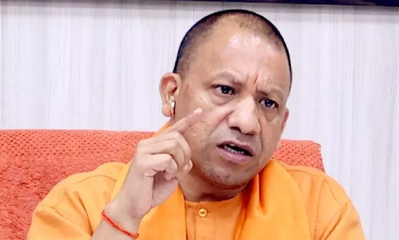 Uttar Pradesh News: CM Yogi tightened his belt before PM's arrival in Kanpur, gave strict instructions