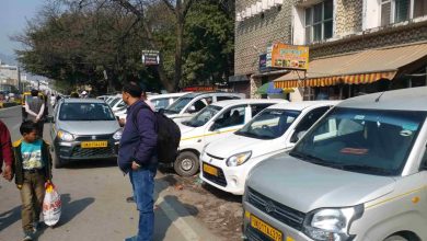 Free taxi service for the army, Chamoli youth showed their patriotic spirit