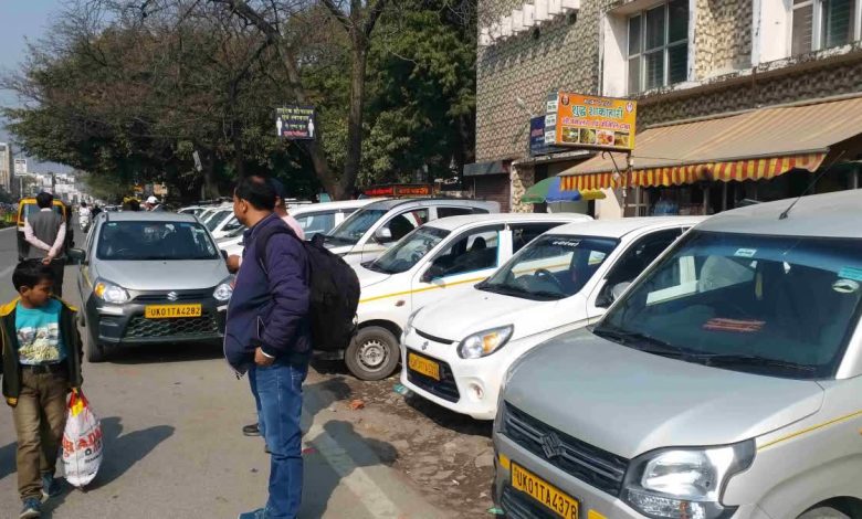 Free taxi service for the army, Chamoli youth showed their patriotic spirit