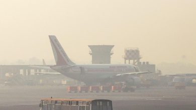 Delhi Weather: Weather in Delhi became a hindrance to travel - 200+ flights delayed, 3 diverted due to rain and strong winds
