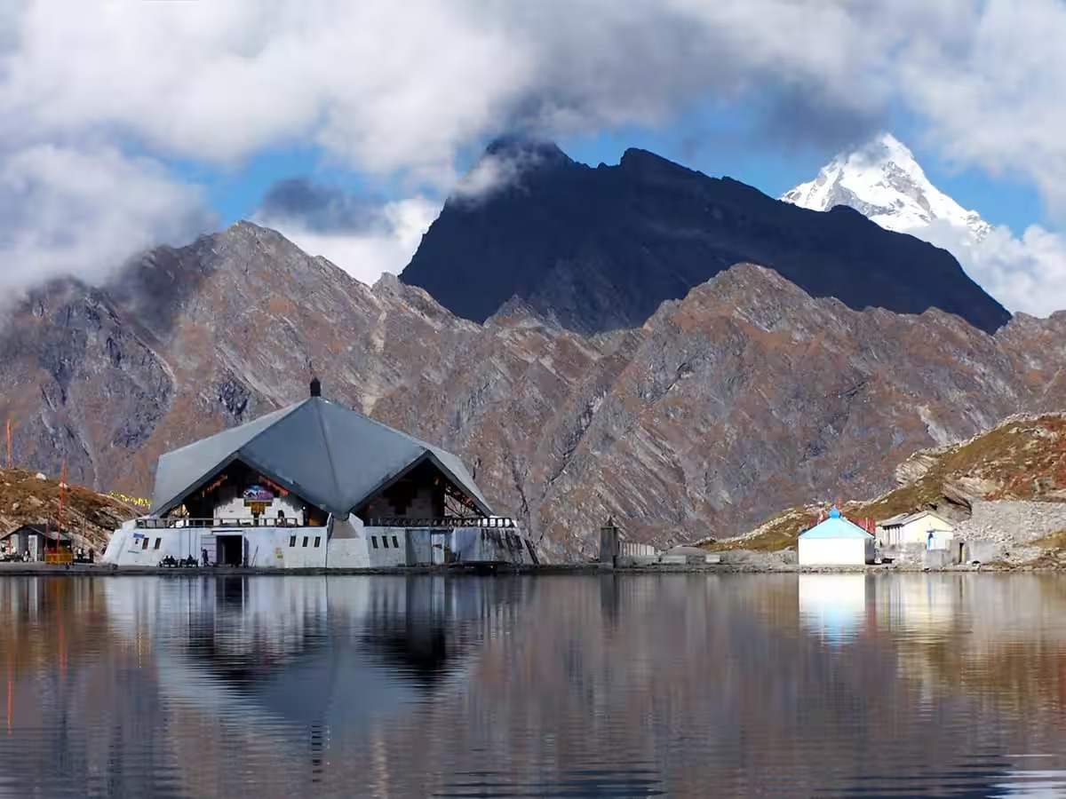 Hemkund Sahib ropeway project gains momentum, administration speeds up preparations