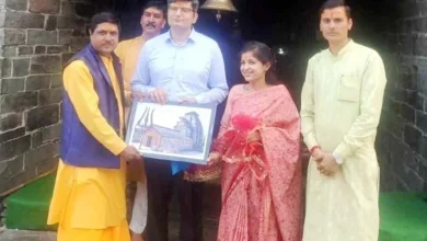 Chamoli DM Sandeep Tiwari got married with simplicity, gave an inspirational message to the society