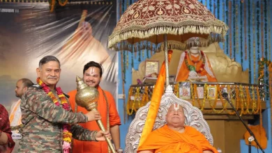 Jagadguru Rambhadracharya on CDS: "I only want Kashmir" Swami Rambhadracharya made this demand to the Army Chief, everyone was surprised to hear it"