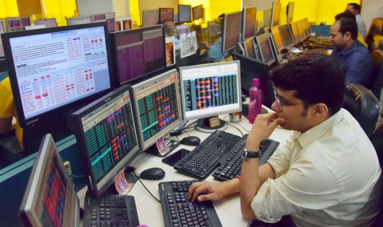 Stock Market News photo