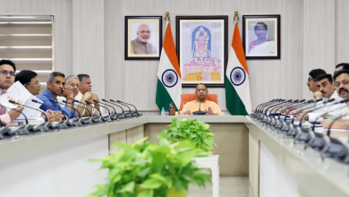 Up Lucknow News: CM Yogi held a review meeting of Housing and Urban Planning Department, world class convention center will be built in two years