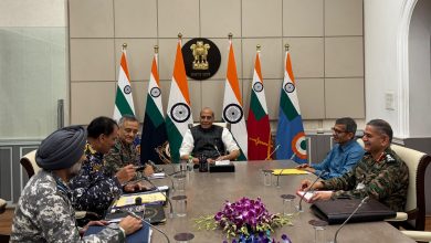 Defence Minister High Level Meeting: Smiling faces of Rajnath and the three army chiefs, this picture came out after teaching a lesson to Pakistan