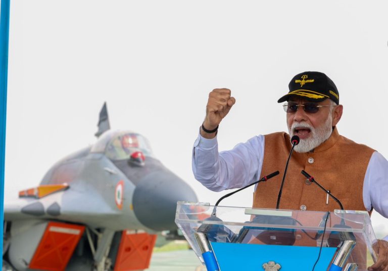 PM Modi Adampur Visit: Pakistan's lie about Adampur airbase exposed, S 400, Mig 21 aircraft seen with PM Modi