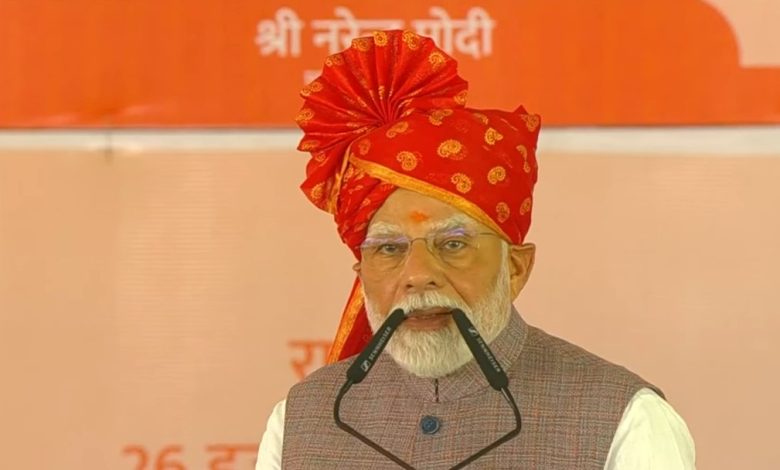 PM Modi in Bikaner: There is no blood flowing in my veins, but hot vermilion… PM Modi's open warning to Pakistan - now we will only talk about POK
