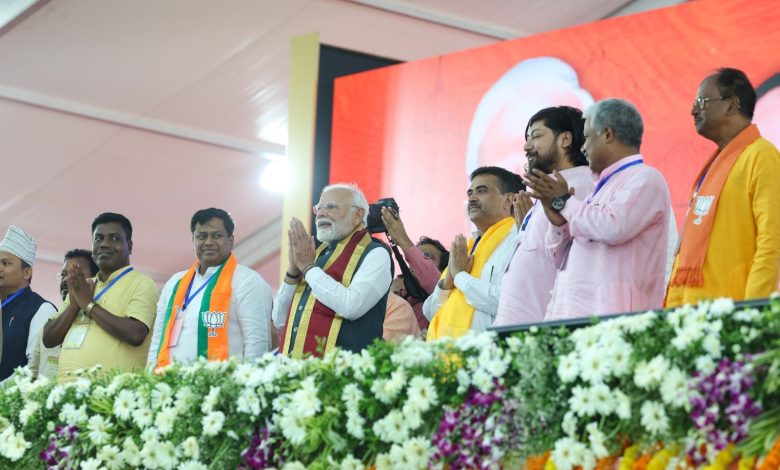 PM Modi Political Script: On the first day of his Bihar visit, PM Modi wrote the political script of NDA's victory