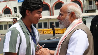 Vaibhav Suryavanshi met PM Modi: Vaibhav Suryavanshi met the PM, Modi encouraged him like this before going to England