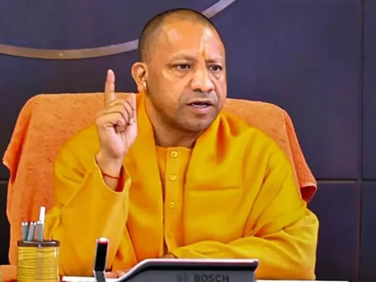 CM yogi Adityanath News: "Good news! Yogi government's big gift, there will be a huge jump in the salary of Shikshamitras"