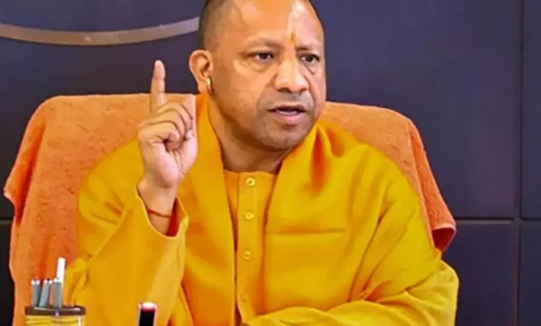 CM Yogi Latest News: Gift to teachers, challenge to enemies…CM Yogi's double attack!