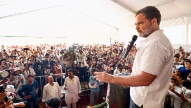 FIR against Rahul Gandhi: FIR against 20 people including Rahul Gandhi for organizing a program without permission in Ambedkar hostel