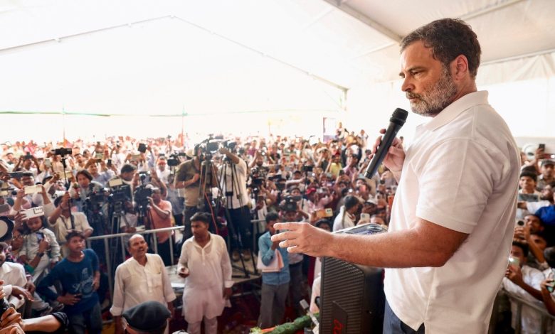 FIR against Rahul Gandhi: FIR against 20 people including Rahul Gandhi for organizing a program without permission in Ambedkar hostel