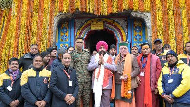 Governor Gurmeet Singh visited Kedarnath Dham, performed Rudra Abhishek and prayed for world peace and humanity