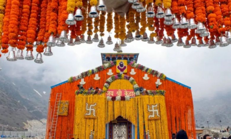 Kedarnath: Jai Baba Kedar... The divine journey of Panchmukhi Doli reached the holy Kedar Dham, a flood of enthusiasm and devotion surged among the devotees