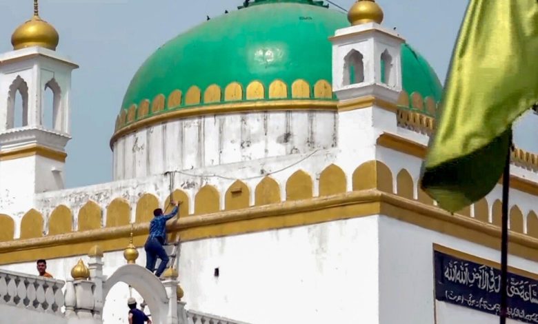 Sambhal Mosque Case: High Court's big decision on Sambhal Mosque survey! Muslim side's petition rejected