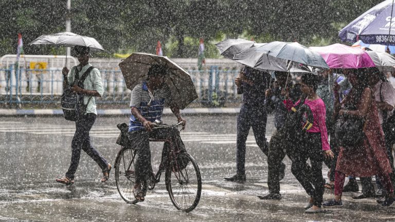 Weather Update: There will be record breaking rain in 2025, it will hit these states soon!