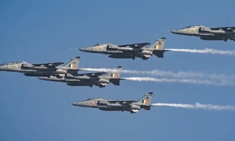 UP Shahjahanpur Air Show: Air Force will show its strength on Ganga Expressway today, amazing air show during the day, fighter planes will land at night