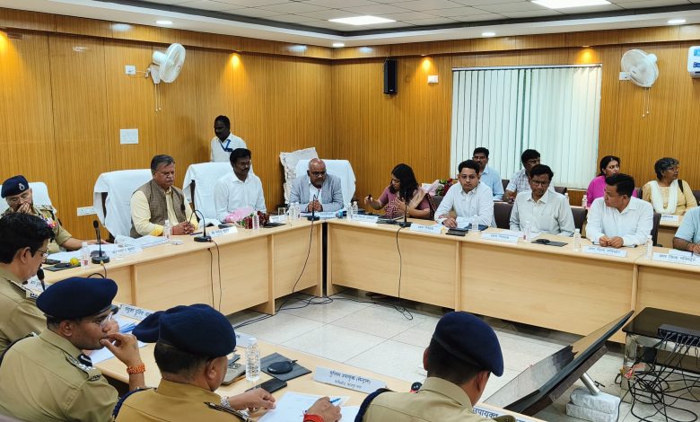 Uttar Pradesh News: Preparations reviewed before PM Modi's Kanpur visit, Chief Secretary and DGP gave instructions