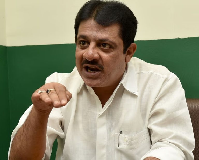 Uproar Over Suicide Statement: Karnataka minister Zameer Ahmed Khan's controversial words create political storm