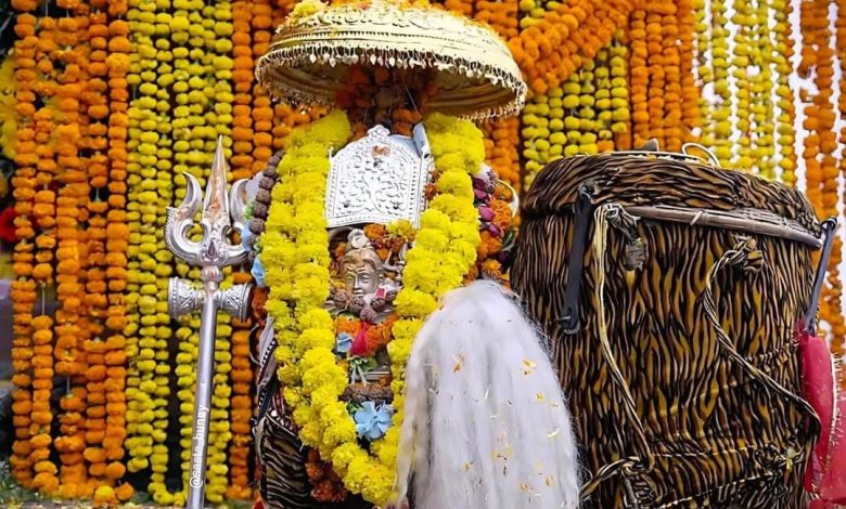 Rudranath Temple Opening: The doors of the Lord Rudranath, were opened for the devotees today after proper worship in the Brahma Muhurta.