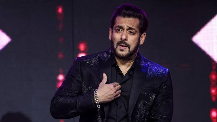 Two attempts to enter Salman Khan's house failed in two days, 32 year old woman and 23 year old youth arrested