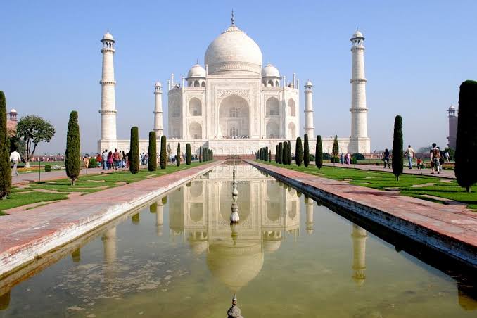 Taj Mahal Bomb Threat: Sensation due to RDX threat in Taj Mahal, panic due to threatening email from Kerala, security agencies on alert