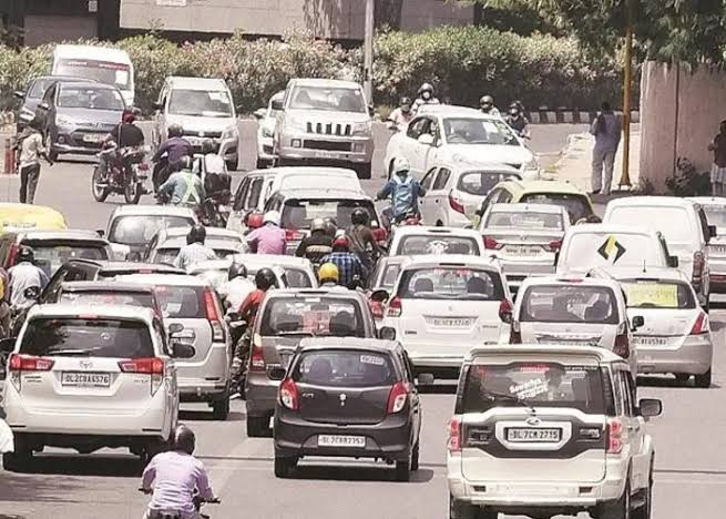 Old Vehicles: Now old vehicles will not be able to run on the road, orders issued to send them to junk – know what is the whole matter