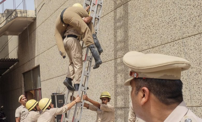 India-Pakistan Tension: Know in which districts of the country were orders given for mock drill?