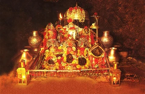 Maa Vaishno Devi: श्रद्धालुओं के लिए मां वैष्णो देवी श्राइन बोर्ड ने की बड़ी घोषणा