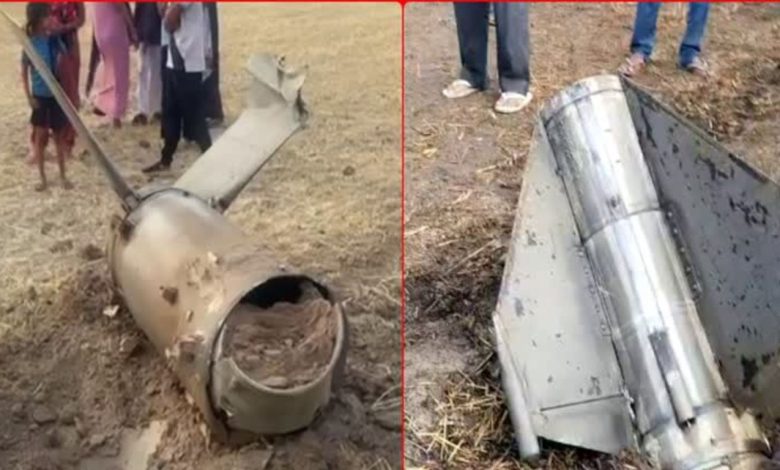 India Pak Tension: Debris of Pakistani drone recovered in Amritsar, Punjab, villagers said - sound was heard at 5:30 in the morning