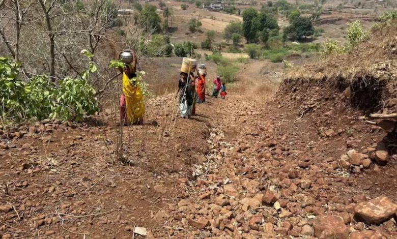Rajasthan Water Crisis: This village in Rajasthan is yearning for every drop of water, the condition of the villagers is miserable