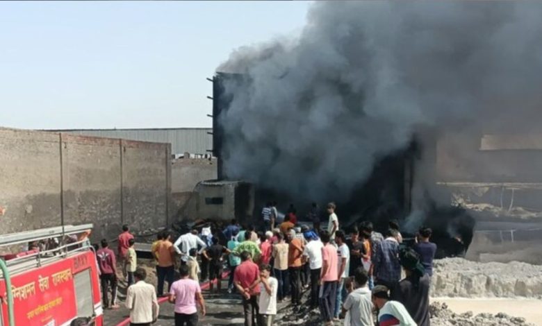 Rajasthan: Huge fire in Didwana's salt refinery, loss of lakhs