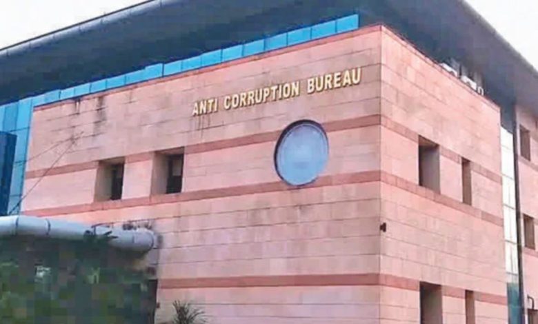 ACB Action: Bribery exposed in Pradhan Mantri Awas Yojana, ACB arrests Sarpanch red handed