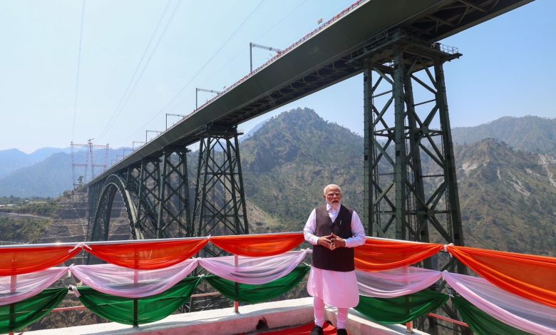 PM inaugurates Chenab Bridge: Prime Minister Modi inaugurated the world's highest railway arch bridge, Chenab Rail Bridge