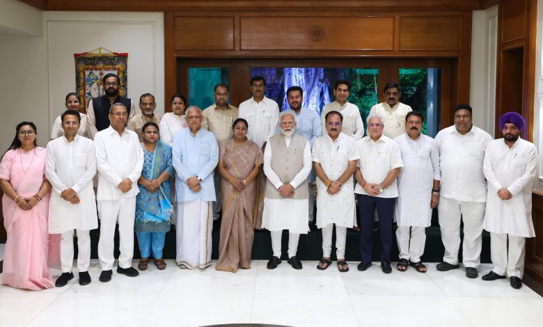 All Party Delegation Meeting: Advice as well as instructions... PM's class with Delhi BJP MLAs lasted for three hours