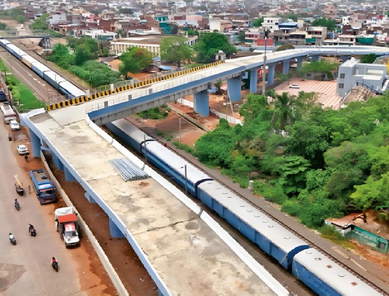 MP Bridge Design Controversy: Strange feat in Madhya Pradesh, 90 degree turn made on the bridge in Bhopal, know what the PWD minister said?