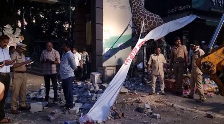 Zoo Wall Collapse: Two women died after being buried under the debris when the zoo wall collapsed