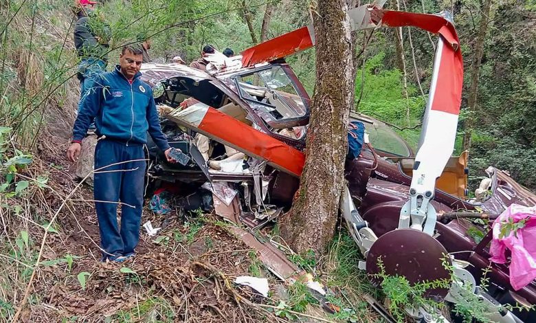 Uttarakhand Helicopter Crash: Helicopter going to Kedarnath crashes near Gaurikund, 6 killed including pilot and a child