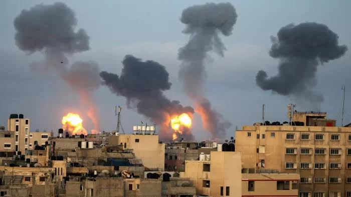 Israel-Iran War: Iran-Israel war intensifies, hospital attacked in Tel Aviv, 200 injured
