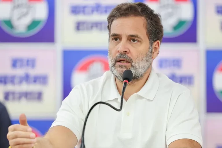 Rahul Gandhi slams BJP: BJP-RSS do not want India's poor children to learn English... Rahul Gandhi attacks