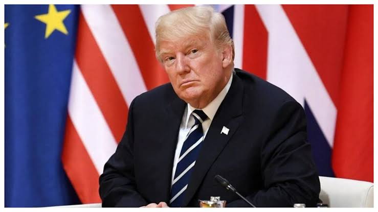 WhatsApp Ban in America: Trump gave a shock to WhatsApp, banned it in America, will it affect the general public