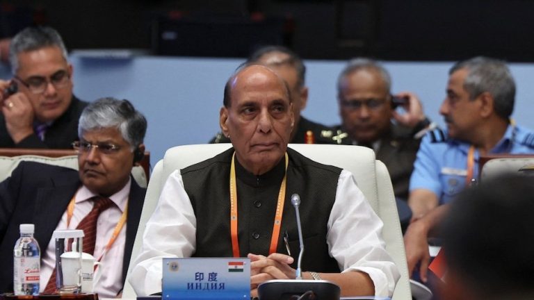 Defence Minister China Visit: 10 big attacks by Rajnath Singh on Pakistan in China, Pakistani Defence Minister was present on the stage