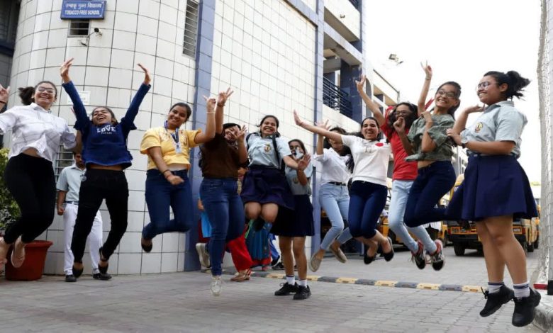 'Super 100' program launched in Uttarakhand, meritorious students will get free medical and engineering coaching