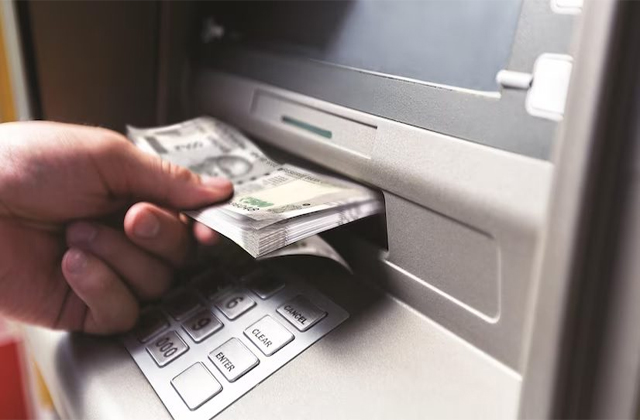 New service charges will be applicable in ICICI Bank from July 1, customers will have to plan before the transaction