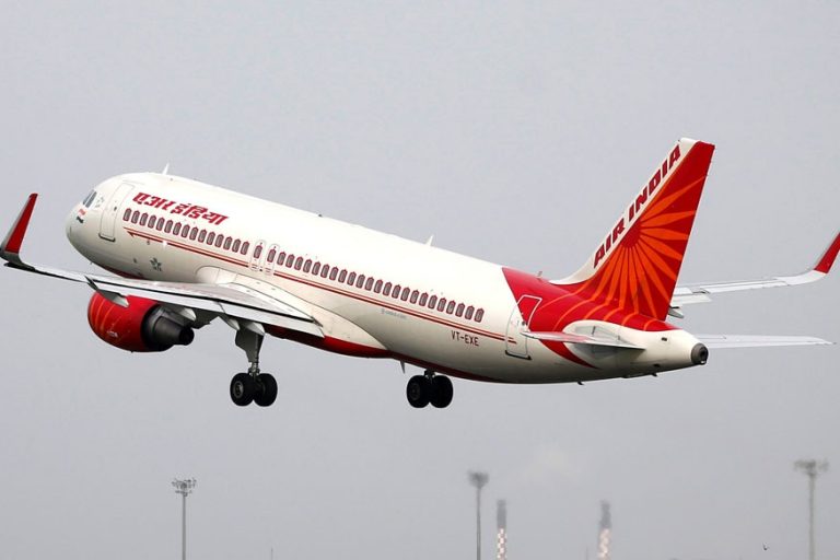 Drunk passenger did shameful act with female crew member in Air India's Dubai-Jaipur flight, accused arrested!