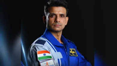 Shubhanshu Shukla wrote an emotional message to his wife before leaving for space