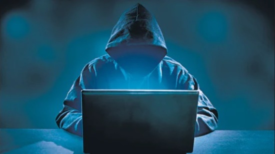 Crores of rupees were defrauded through WhatsApp and fake apps, Uttarakhand STF arrested a cyber thug from Nagpur